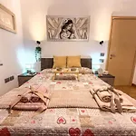 Columbia Apartment, Vicino Al Mare Rif A822