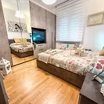 Apartment Columbia Apartment, Vicino Al Mare Rif A822