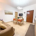 Columbia Apartment, Vicino Al Mare Rif A822 * San Benedetto del Tronto