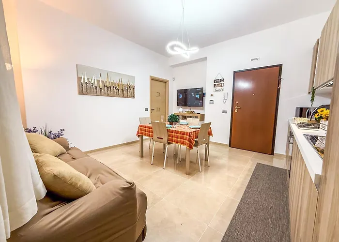 Columbia Apartment, Vicino Al Mare Rif A822 * San Benedetto del Tronto