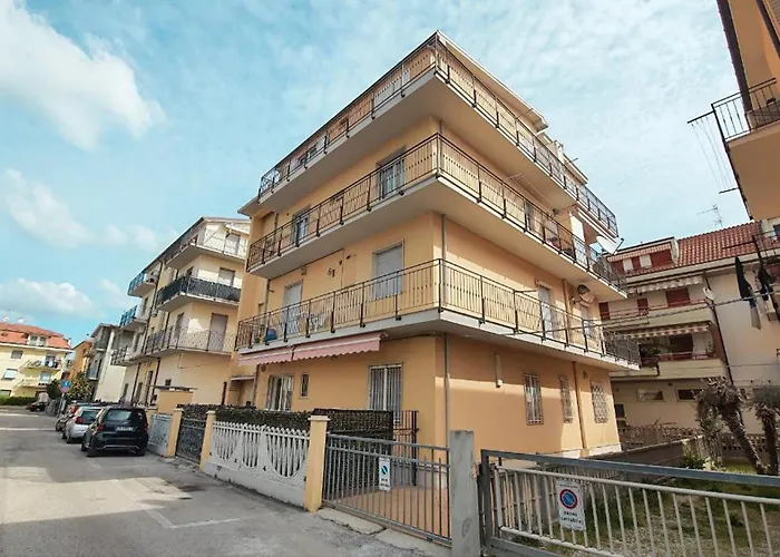 Columbia Apartment, Vicino Al Mare Rif A822 Appartamento *